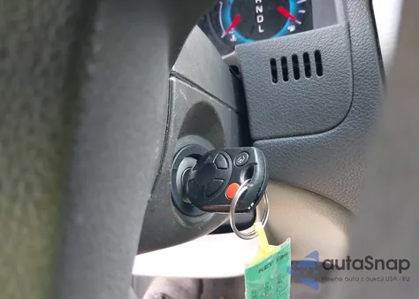 2011 Ford Fusion S z USA, uszkodzony, nr VIN 3FAHP0GA6BR337410